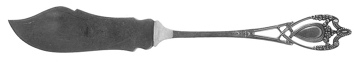 Monticello (Sterling, 1908) Flat Handle Master Butter Knife by Lunt Silver-1