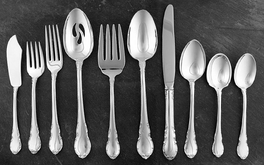 Modern Victorian (Sterling, 1941, No Monos) 45 Piece Place Size Starter Set by Lunt Silver-1