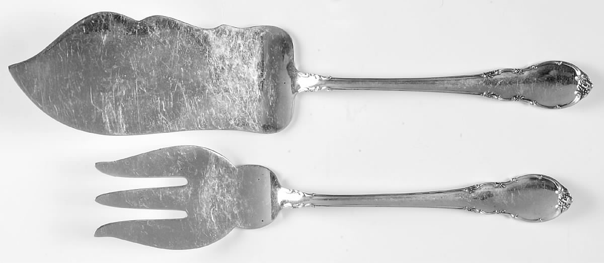 Modern Victorian (Sterling, 1941, No Monos) 2 Piece Large Solid Fish Serving Set by Lunt Silver-1
