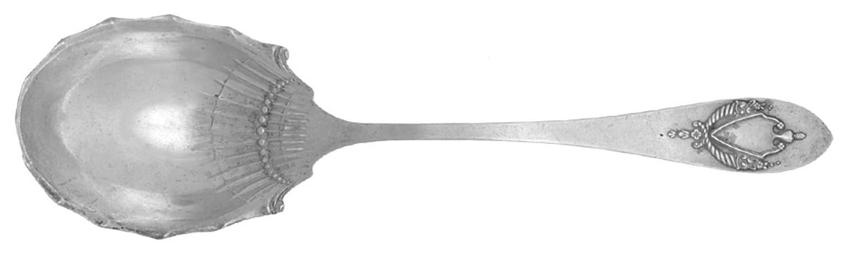 Mount Vernon (Sterling, 1905) Large Solid Berry/Casserole Spoon by Lunt Silver-1