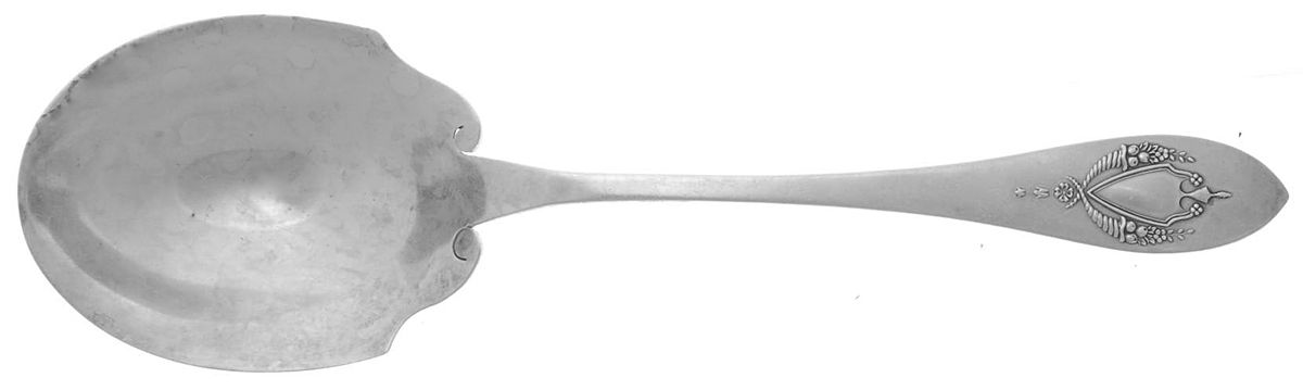 Mount Vernon (Sterling, 1905) Small Solid Berry/Casserole Spoon by Lunt Silver-1