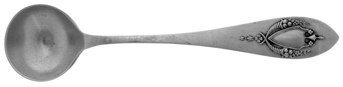Mount Vernon (Sterling, 1905) Master Salt Spoon by Lunt Silver-1