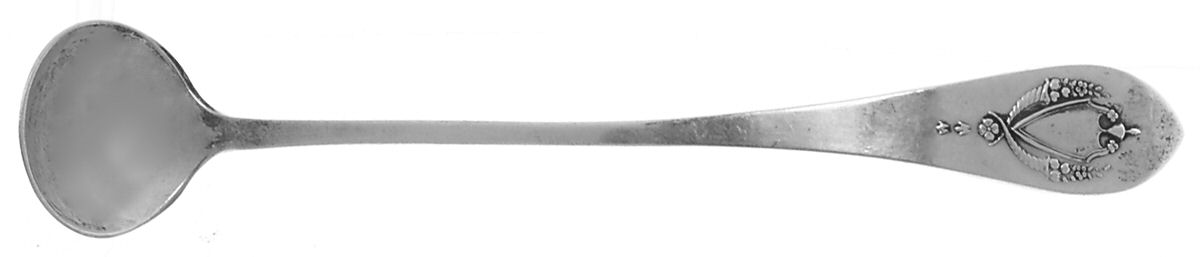 Mount Vernon (Sterling, 1905) Mustard Spoon by Lunt Silver-1