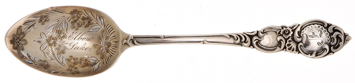 Navarre (Sterling, 1893) Souvenir Spoon (Five O'Clock) by Lunt Silver-1