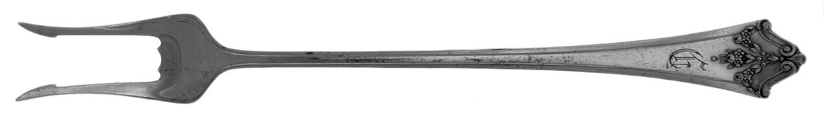 Orleans (Sterling, 1914) Olive Fork by Lunt Silver-1