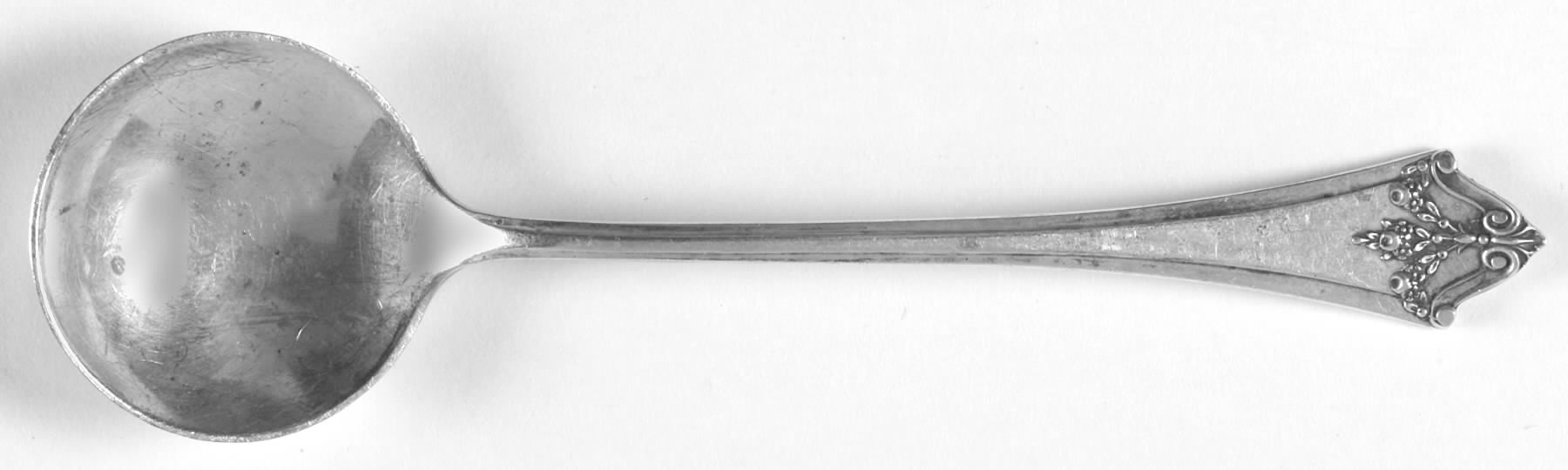 Orleans (Sterling, 1914) Large Chocolate Spoon by Lunt Silver-1