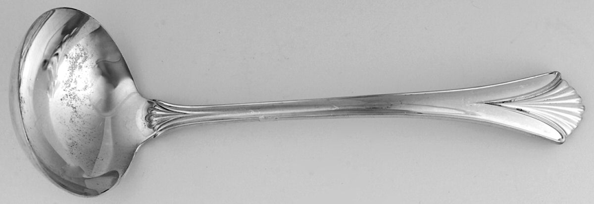 Regency Shell (Sterling, 1989) Solid Gravy Ladle by Lunt Silver-1
