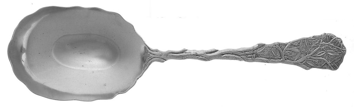 Rustic (Silverplate, 1880) Solid Shell Casserole Spoon by Lunt Silver-1