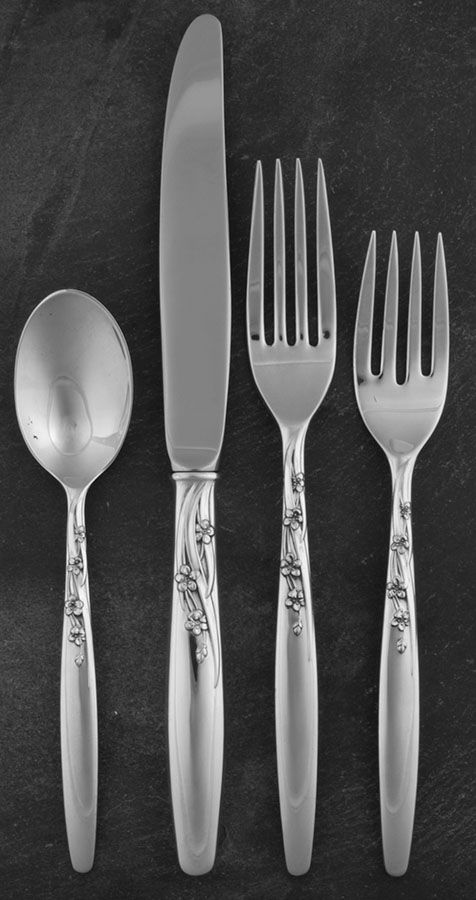 Summer Song (Sterling, 1954) 4 Piece Place Size Setting by Lunt Silver-1