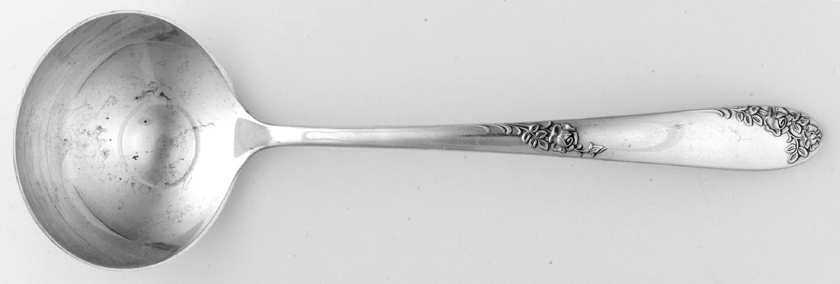 Sweetheart Rose (Sterling, 1951) Solid Gravy Ladle by Lunt Silver-1