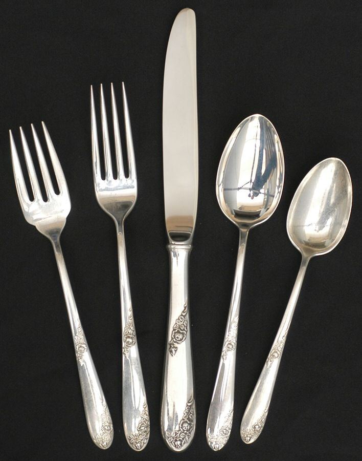 Sweetheart Rose (Sterling, 1951) 5 Piece Place Size Setting by Lunt Silver-1