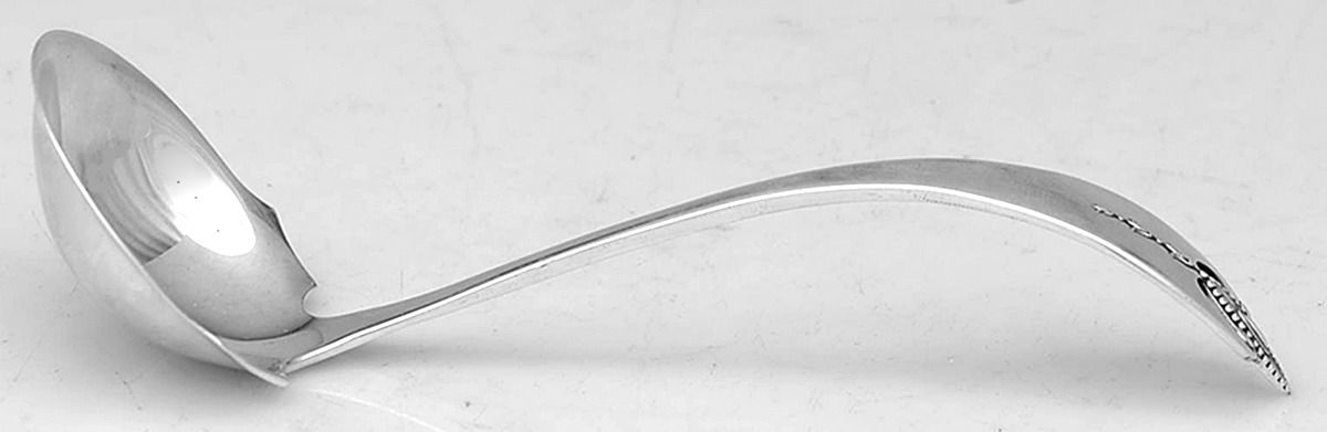 Virginia (Sterling, 1910) Solid Gravy Ladle by Lunt Silver-1