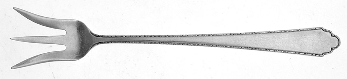William & Mary (Sterling, 1921, No Monos) Oyster Fork by Lunt Silver-1