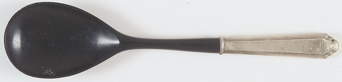 William & Mary (Sterling, 1921, No Monos) Salad Serving Spoon with Plastic Bowl by Lunt Silver-1