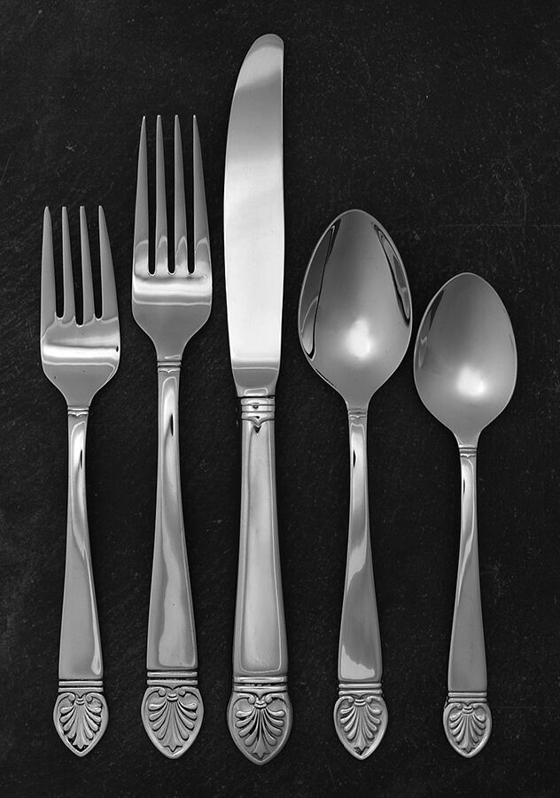 Hannah (Stainless) 5 Piece Place Setting by Lenox-1