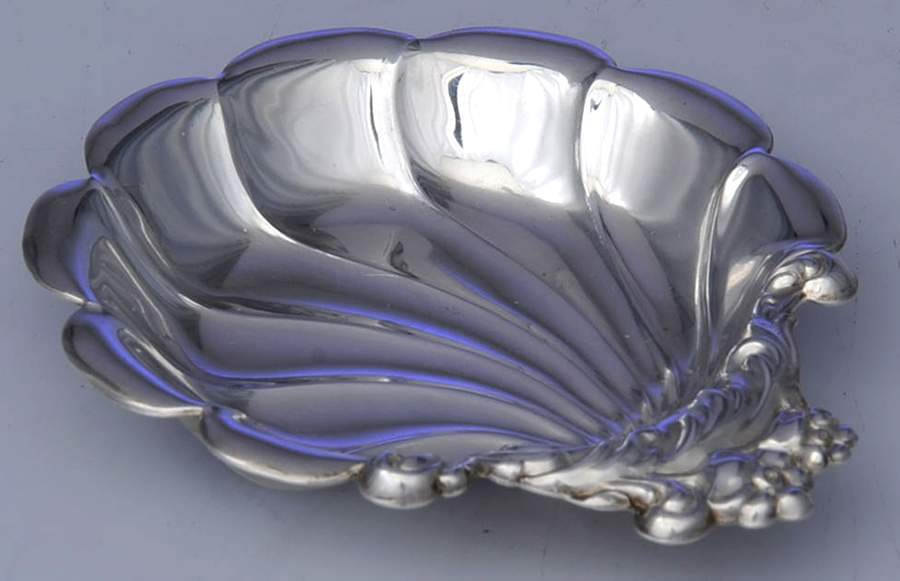 Modern Victorian (Sterling, Hollowware) Nut Dish by Lunt Silver-1