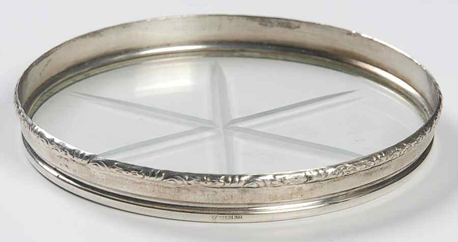 William & Mary (Sterling, Hollowware)  Crystal Coaster with Sterling Rim by Lunt Silver-1