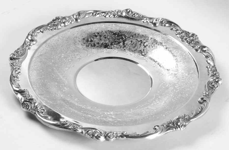 Eloquence (Silverplate, Hollowware) 13" Sandwich Plate by Lunt Silver-1