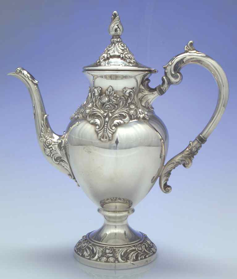 Eloquence (Silverplate, Hollowware) Teapot by Lunt Silver-1