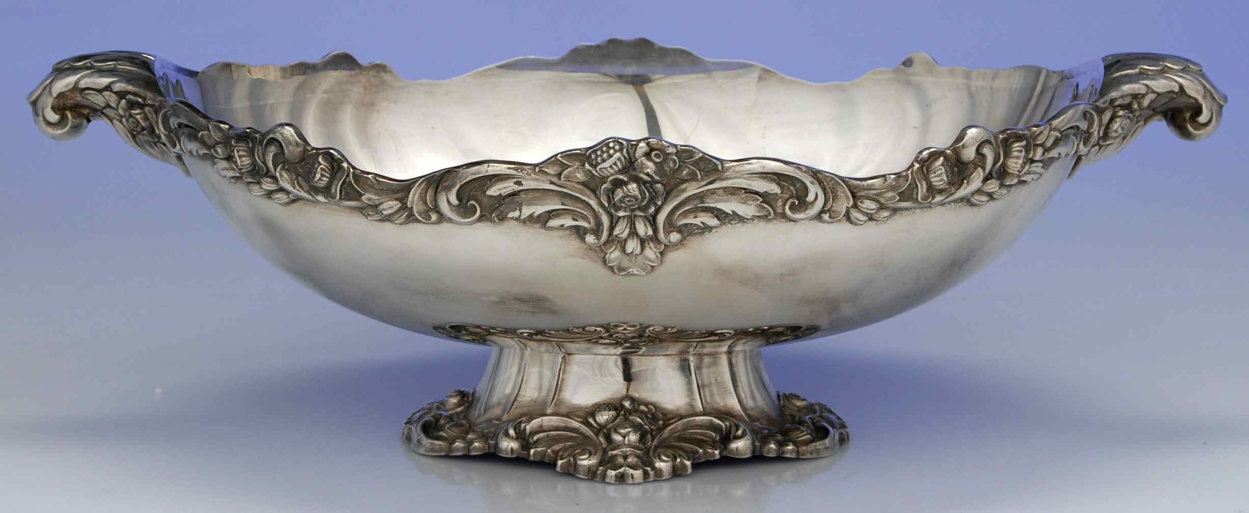 Eloquence (Silverplate, Hollowware) Oval Footed Centerpiece by Lunt Silver-1