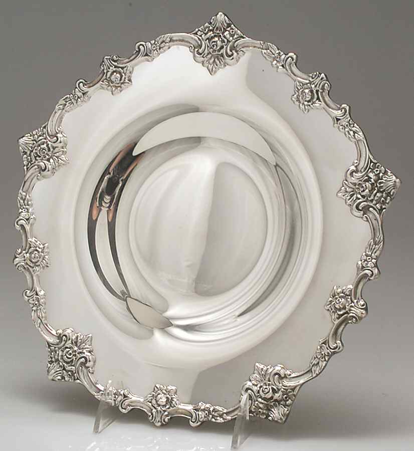 Eloquence (Silverplate, Hollowware) Small Plated Sandwich Plate by Lunt Silver-1
