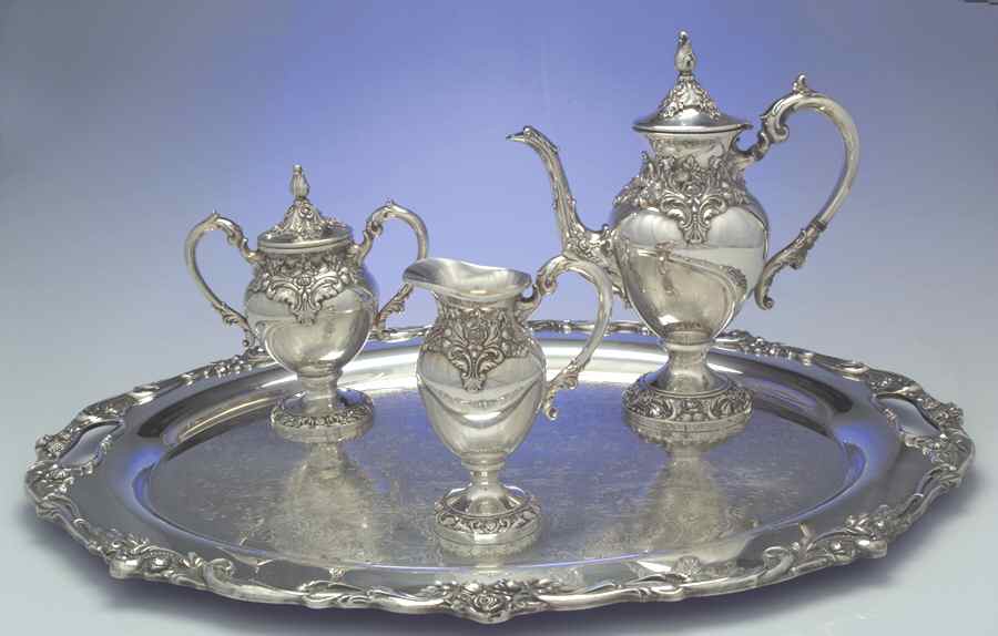 Eloquence (Silverplate, Hollowware) (4 Piece) Silverplate Tea Set by Lunt Silver-1