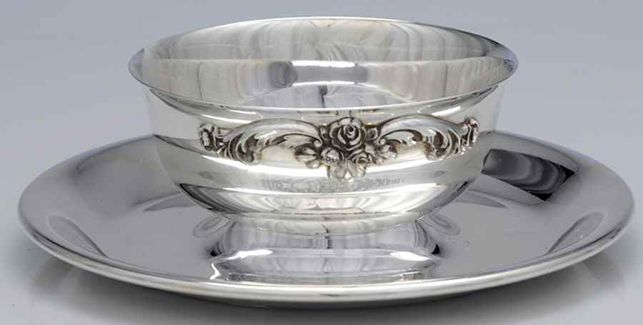 Eloquence (Silverplate, Hollowware) Sauce/Gravy Boat by Lunt Silver-1