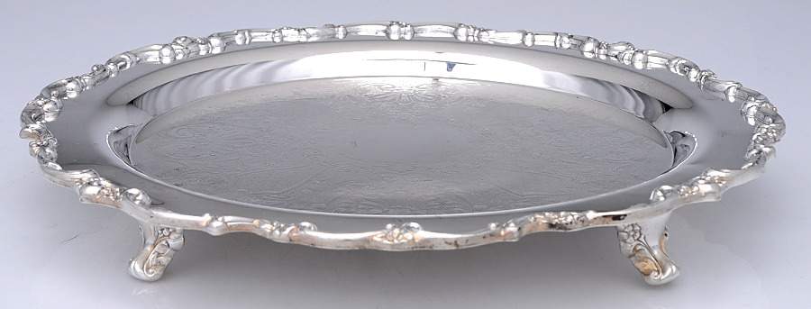 Modern Victorian (Silverplate, Hollowware) Medium Plated Footed Round Tray by Lunt Silver-1