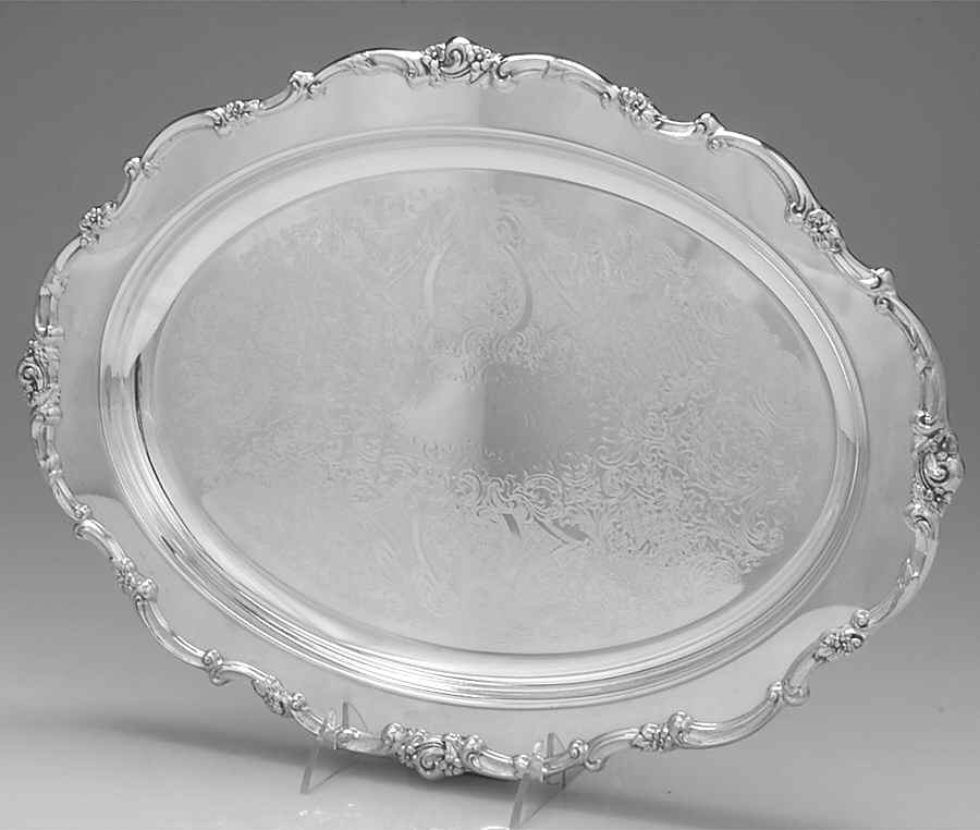 Modern Victorian (Silverplate, Hollowware) Medium Plated Meat Platter No Well by Lunt Silver-1