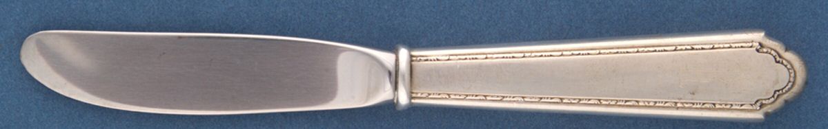 William & Mary (Sterling, Monograms) Modern Hollow Butter Spreader (Stainless) by Lunt Silver-1