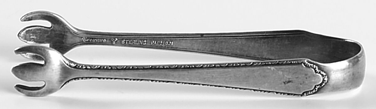 William & Mary (Sterling, Monograms) Bon Bon Tongs by Lunt Silver-1