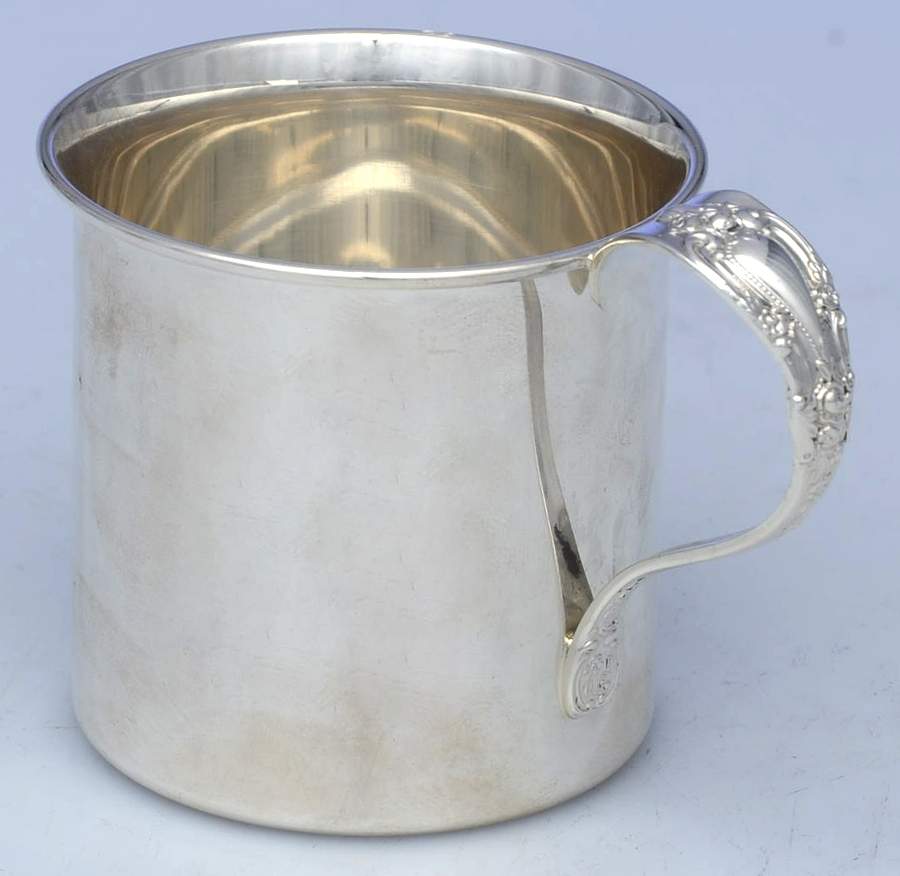 Eloquence (Sterling, 1953, Hollowware) Baby Cup by Lunt Silver-1