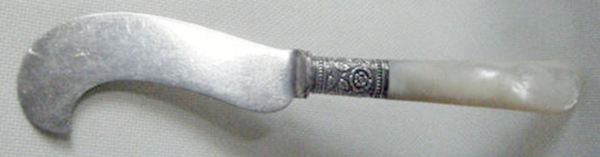 Pearl Handle Flatware 1 (Sterling) Pearl Handle Butter Spread/Paddle by Landers, Frary & Clark-1