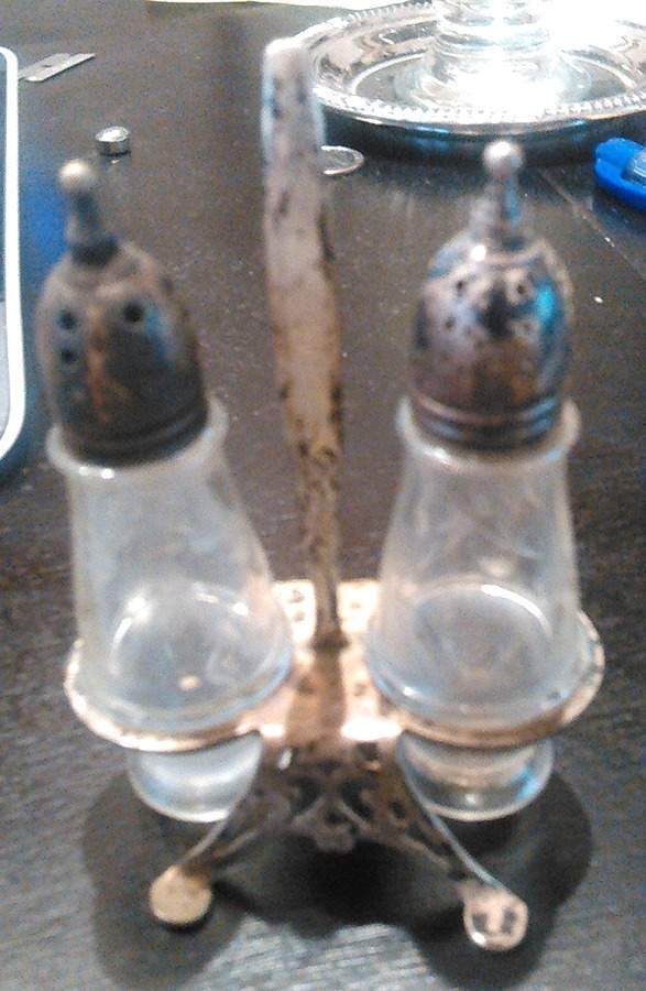 Summer Song (Sterling, 1954, Hollowware) Crystal Salt & Pepper Set w/Sterling Lid & Stand by Lunt Silver-1
