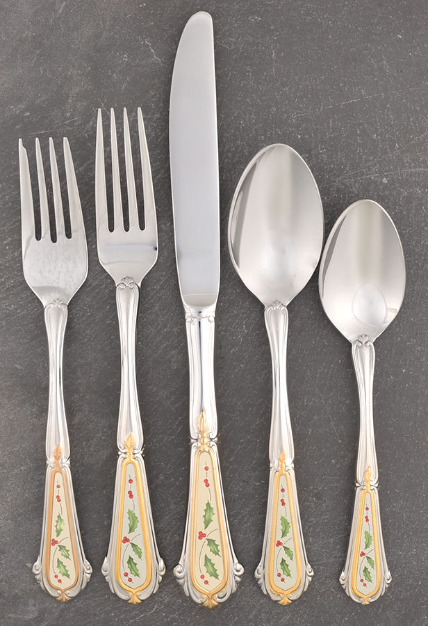 Holiday (Stainless) 5 Piece Place Setting by Lenox-1