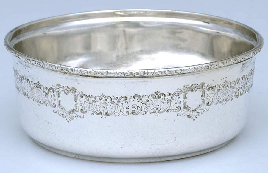 Mary II (Sterling, Hollowware) Child's Bowl by Lunt Silver-1