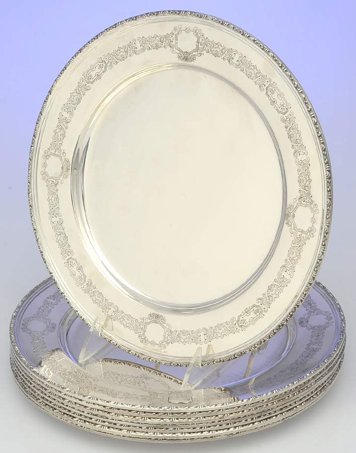 Mary II (Sterling, Hollowware) Service/Dinner Plate - Set of 8 by Lunt Silver-1
