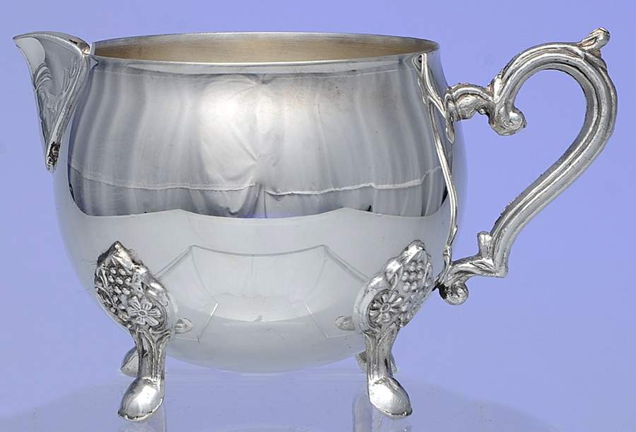 LEO9 (SILVERPLATE, HOLLOWWARE) Creamer by Leonard Silver Mfg Co-1