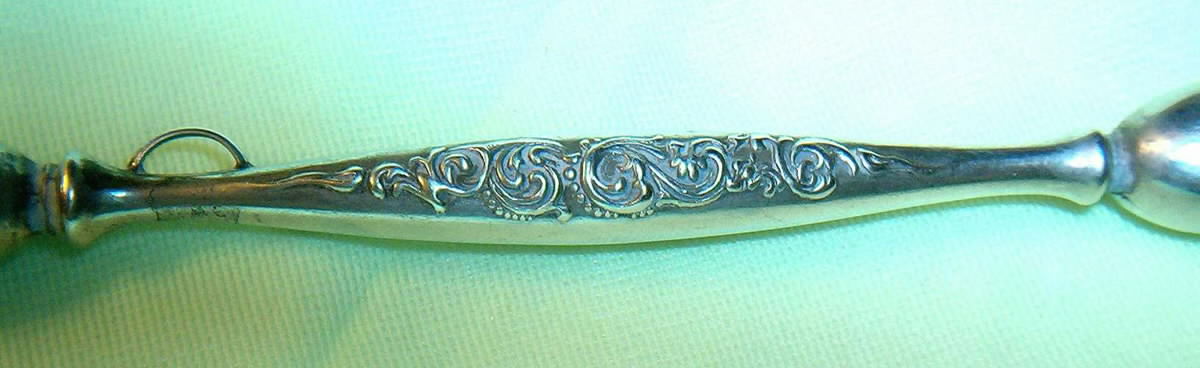 1063 (Sterling, Hollowware) Glove Darner by La Pierre Silver-1