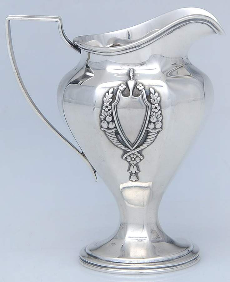 Mount Vernon (Sterling, Hollowware) Mini Creamer by Lunt Silver-1