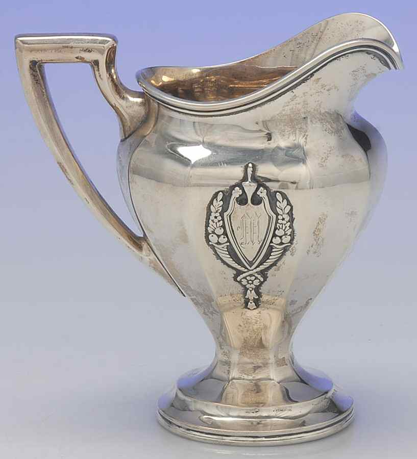 Mount Vernon (Sterling, Hollowware) Creamer by Lunt Silver-1