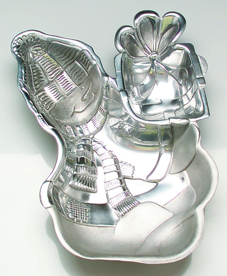 Yuletide (Hollowware) 1 Piece Chip and Dip Set by Lenox-1