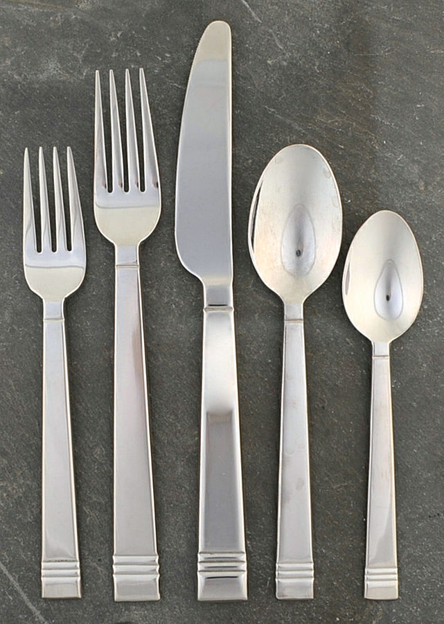 Tin Can Alley (Stainless) 5 Piece Place Setting by Lenox-1