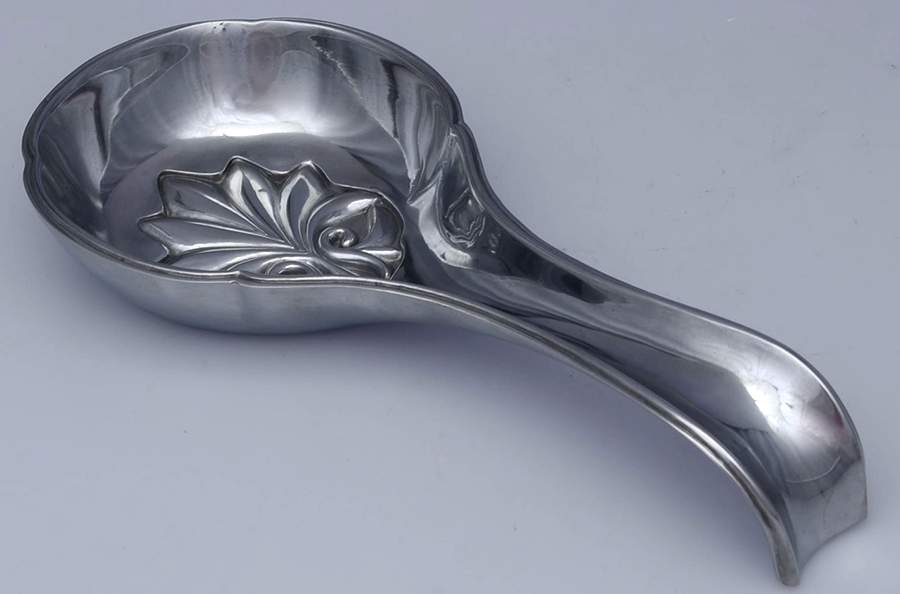 Butler's Pantry (Hollowware) Spoon Rest (Holds 1 Spoon) by Lenox-1