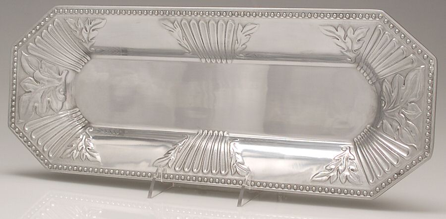 Butler's Pantry (Hollowware) 17" Bread Tray by Lenox-1