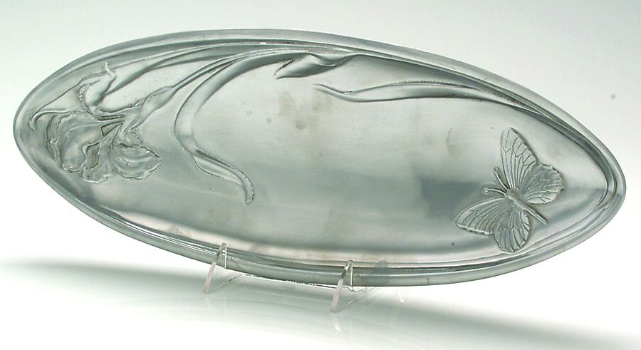 Butterfly Meadow (Hollowware) 17" Bread Tray by Lenox-1