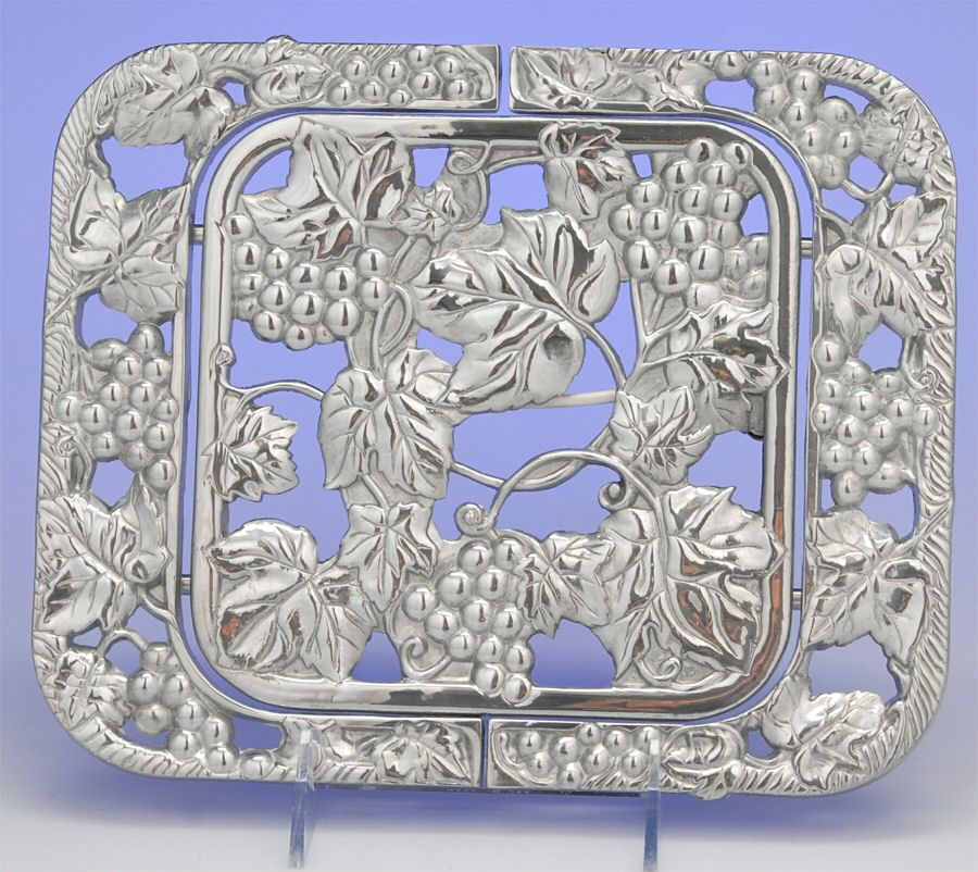 Grape Weave (Hollowware, Other) Expandable Trivet by Lenox-1