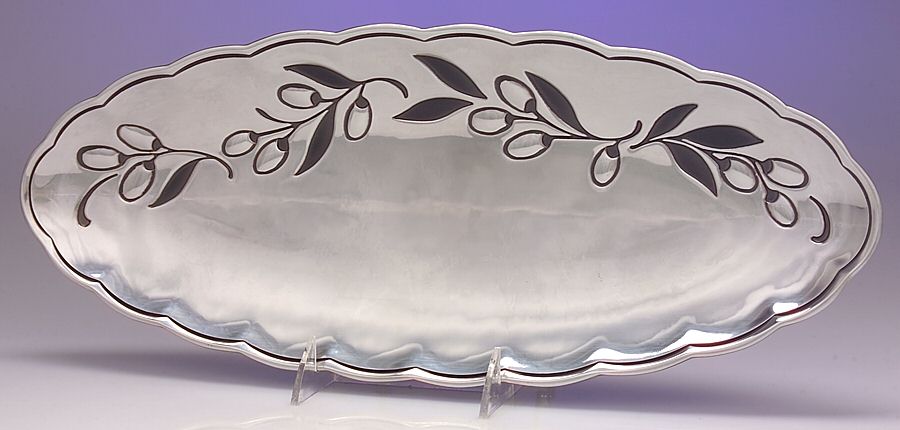 En Provence (Holloware, Other) 17" Bread Tray by Lenox-1