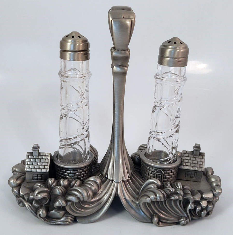 Silver Seas (Hollowware) Crystal Salt & Pepper W/Metal Stand by Lenox-1