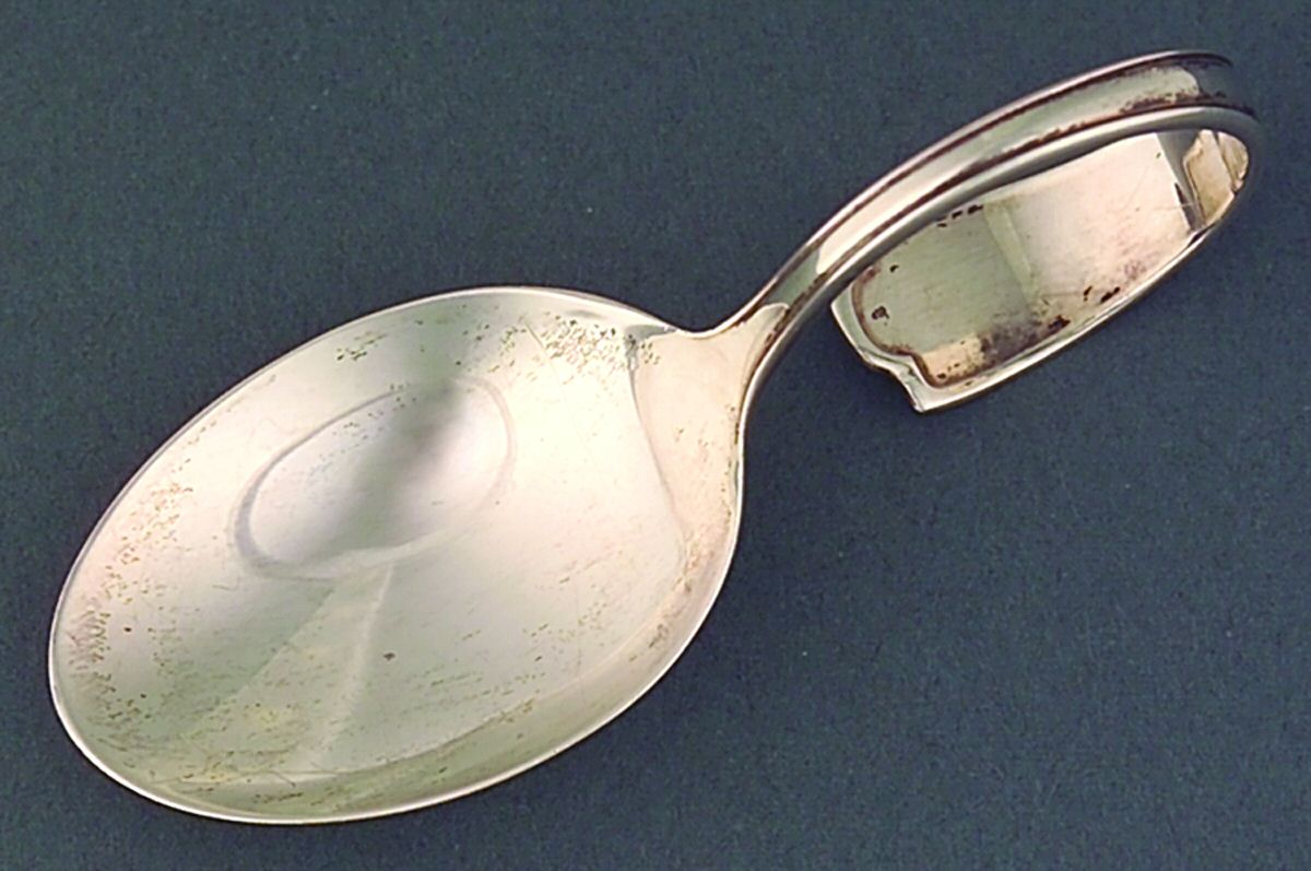 LUS38(Sterling) Curved Handle Baby Spoon by Lunt Silver-1